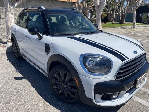 Used 2018 MINI Cooper Countryman image 4