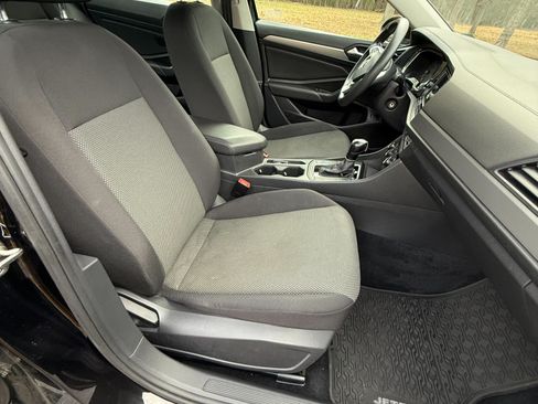 Used 2020 Volkswagen Jetta S image 4