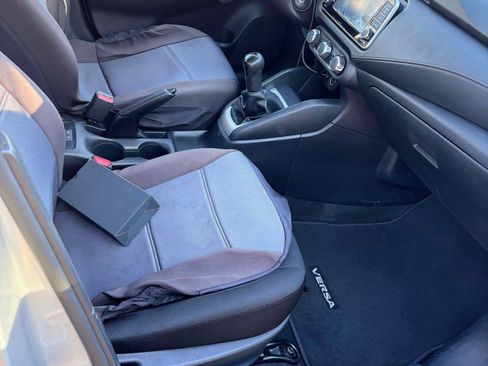 Used 2022 Nissan Versa S image 11