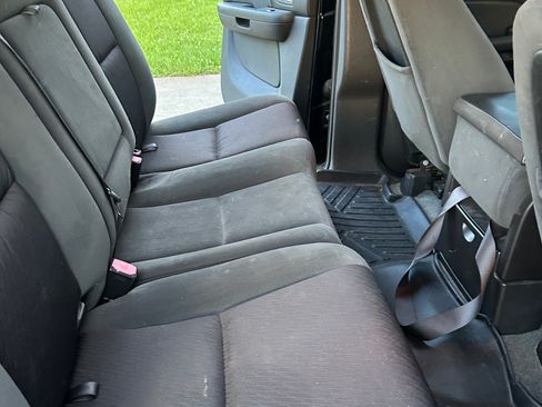 Used 2009 Chevrolet Avalanche LS AWD/4WD image 15