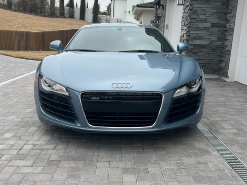 Used 2010 Audi R8 V8 image 4