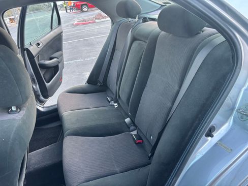 Used 2005 Honda Accord LX image 17