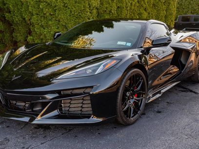 Used 2025 Chevrolet Corvette Z06 w/ Battery Protection Package