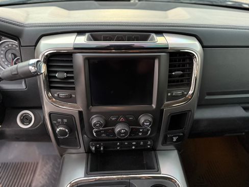 Used 2018 RAM 3500 Big Horn w/ Sport Appearance Group image 15