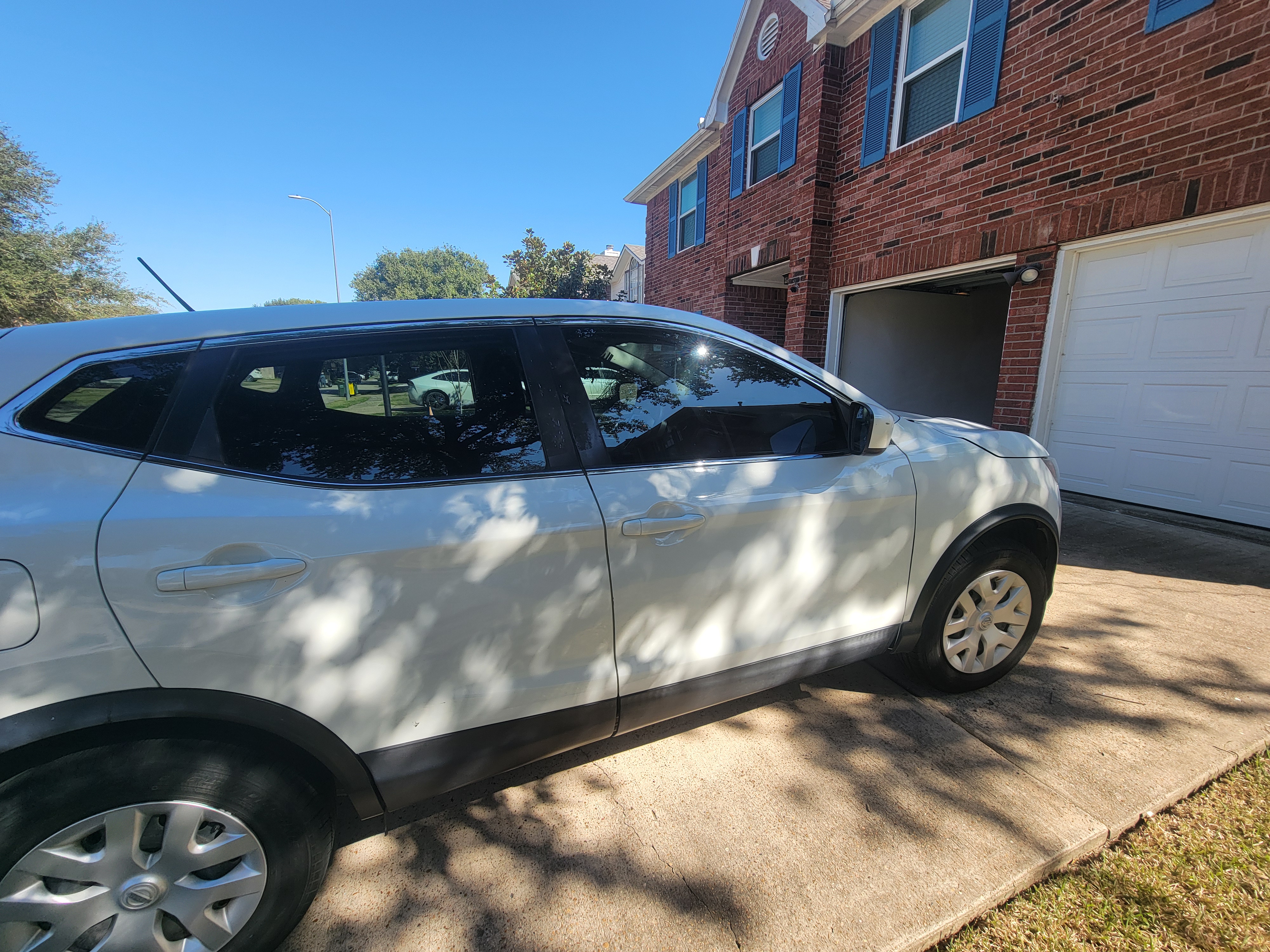 Used 2019 Nissan Rogue Sport S FWD image 6