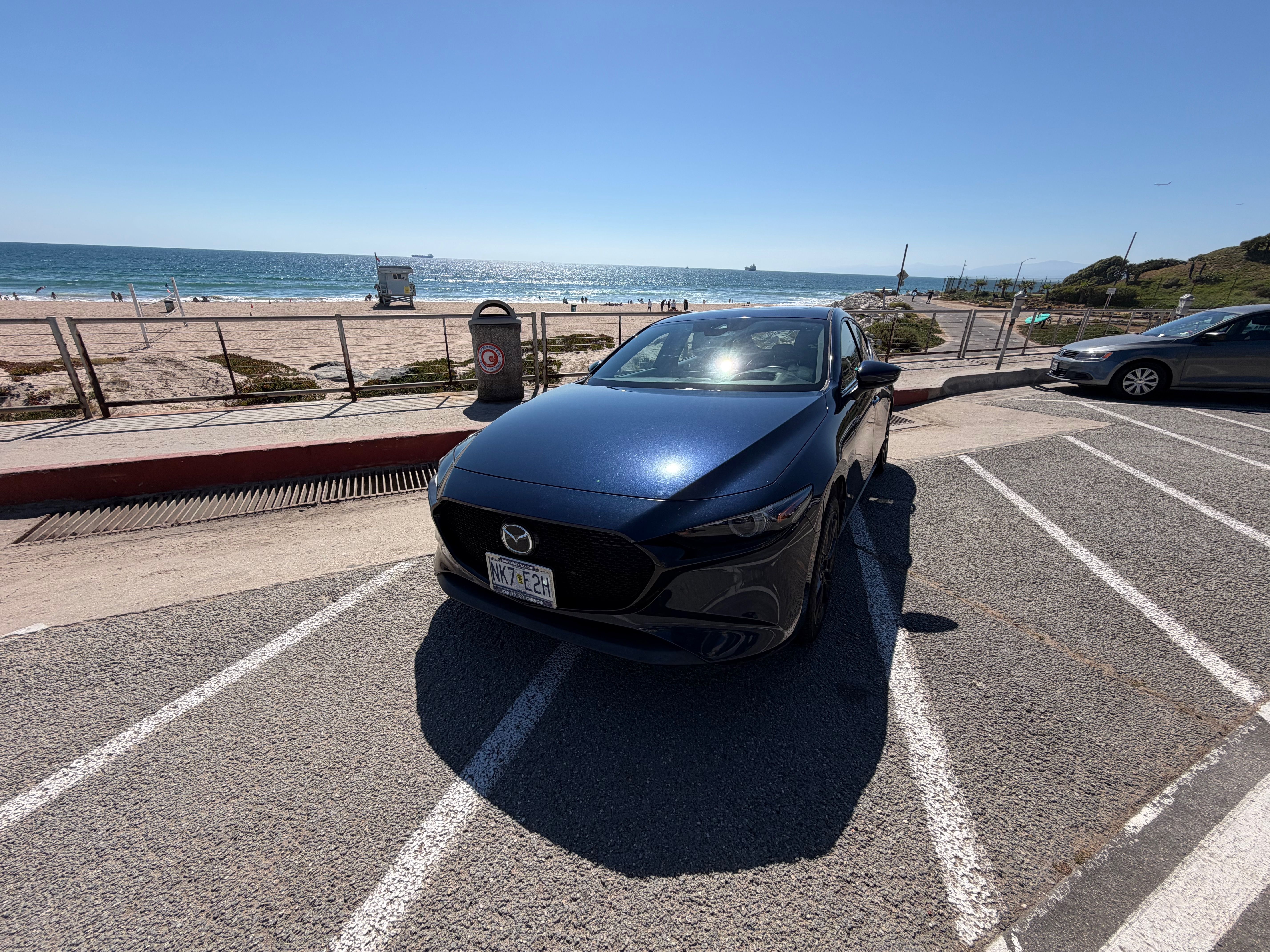 Used 2020 MAZDA MAZDA3 Hatchback w/ Premium Package FWD image 5