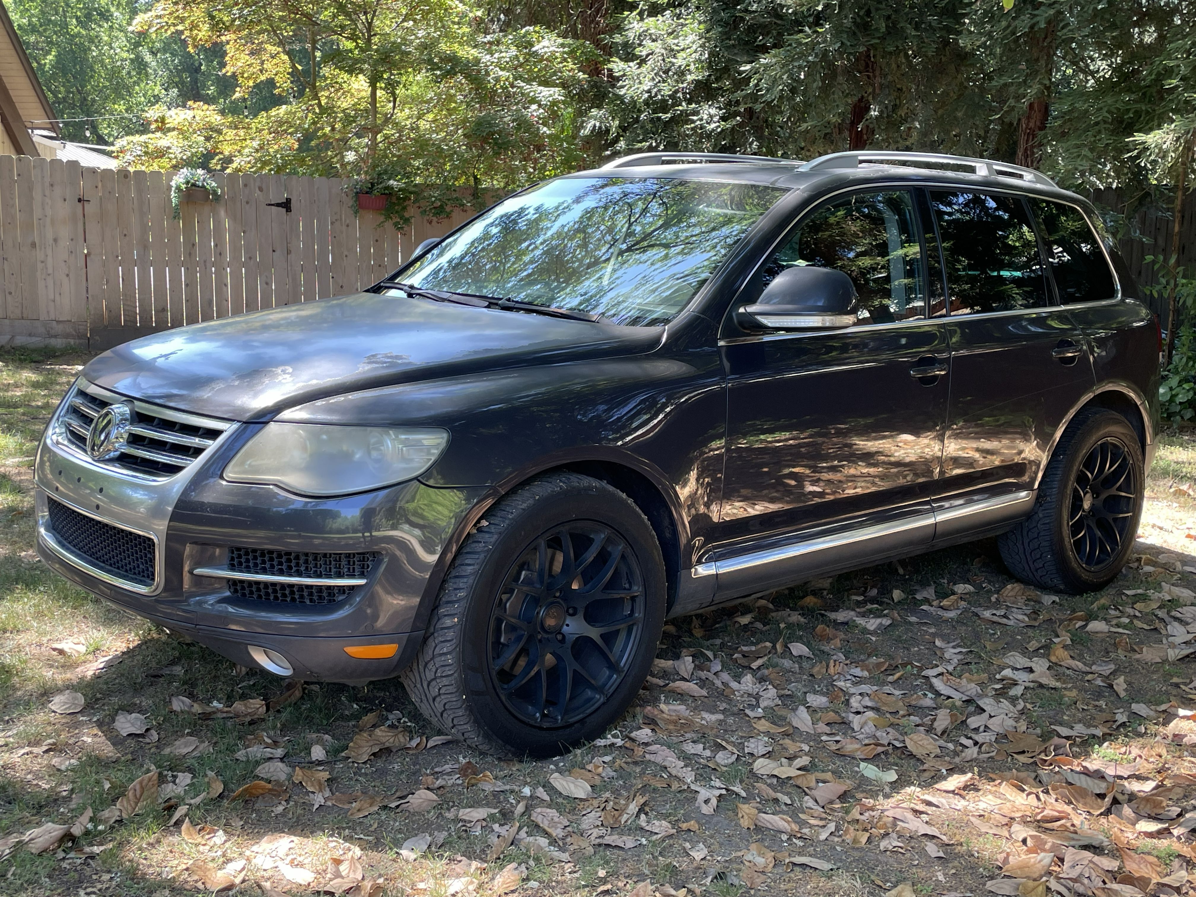 Used 2008 Volkswagen Touareg V10 TDI AWD/4WD image 9