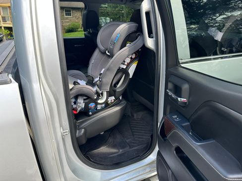 Used 2017 GMC Sierra 1500 SLT w/ SLT Premium Package AWD/4WD image 20