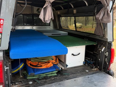 Used 2021 Toyota Tacoma SR5 image 4