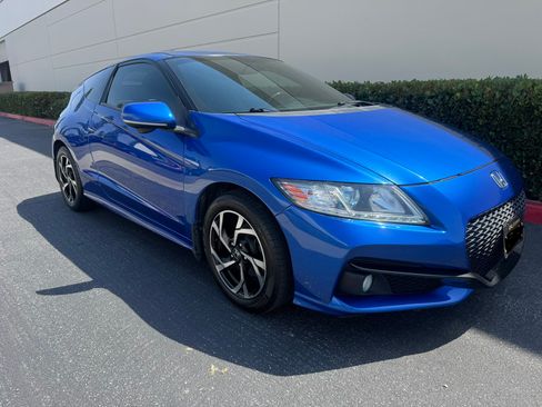Used 2016 Honda CR-Z EX image 4