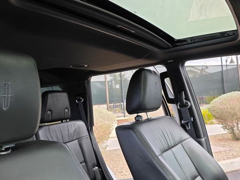 Used 2013 Lincoln Navigator 2WD w/ HD Trailer Tow Pkg image 14