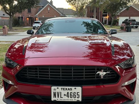 Used 2020 Ford Mustang Premium w/ 2.3L High Performance Package image 4