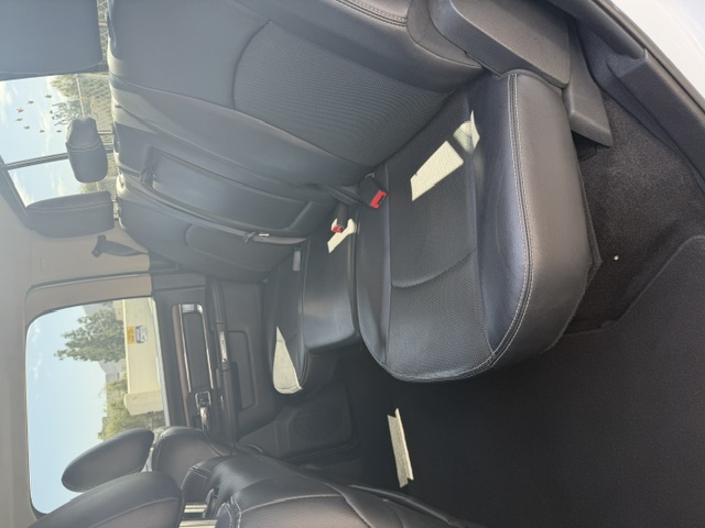 Used 2017 RAM 1500 Laramie RWD image 9