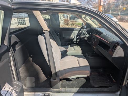 Used 2009 Dodge Dakota ST w/ Exterior Appearance Group image 15