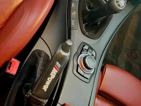 Used 2010 BMW M3 Coupe image 23