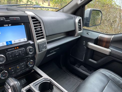 Used 2016 Ford F150 Lariat w/ Equipment Group 501A Mid image 15