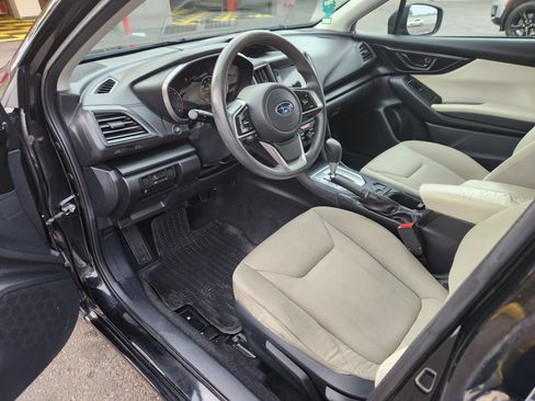 Used 2019 Subaru Impreza 2.0i Premium image 5