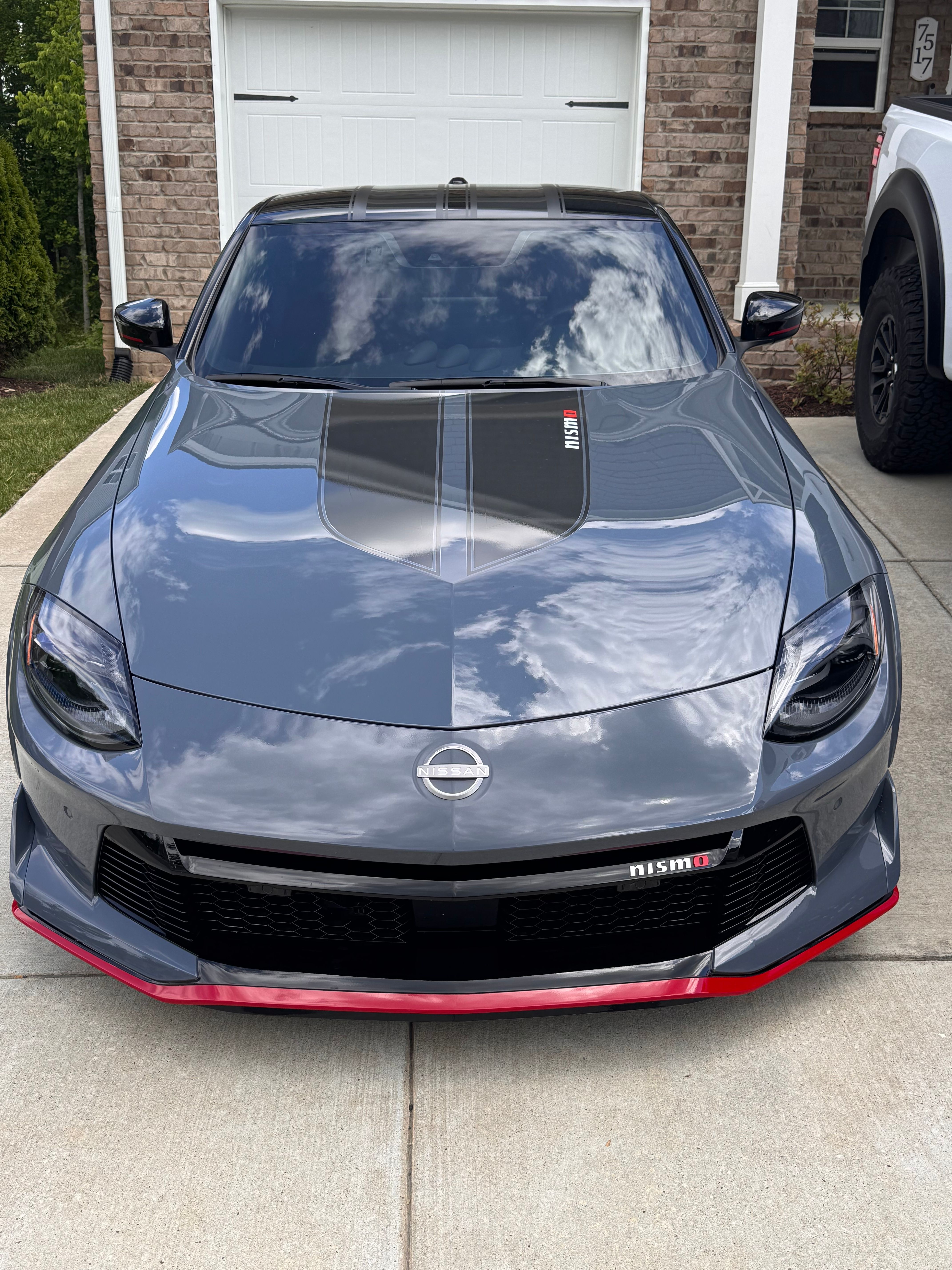 Used 2024 Nissan Z NISMO w/ Floor Mat Package RWD image 2