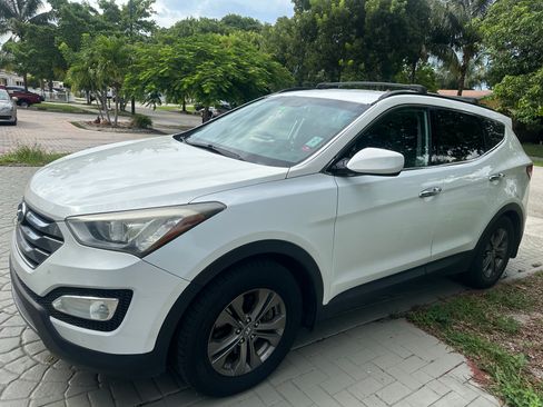Used 2014 Hyundai Santa Fe Sport w/ Popular Equipment Package 02 FWD image 4