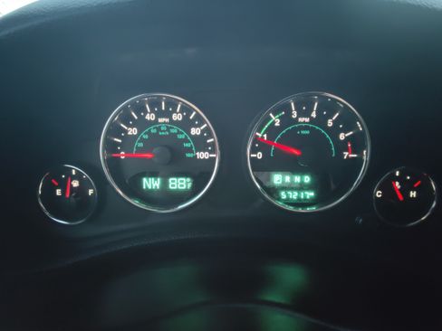 Used 2017 Jeep Wrangler Sport AWD/4WD image 15