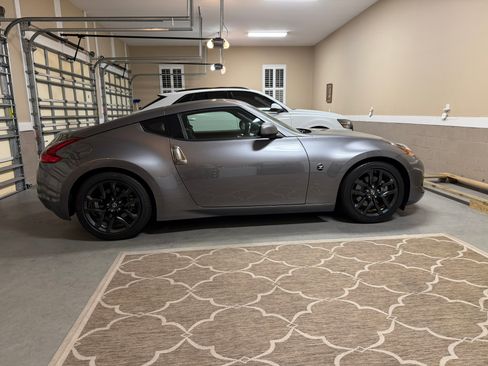 Used 2019 Nissan 370Z Coupe image 10