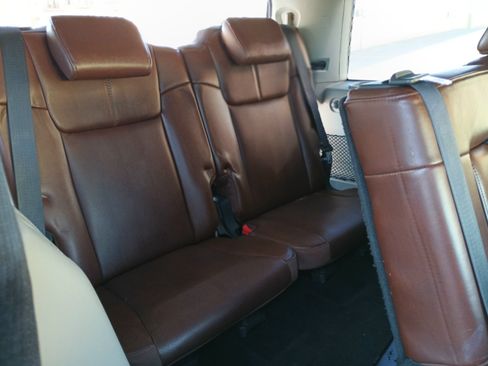 Used 2007 Jeep Commander Limited image 11