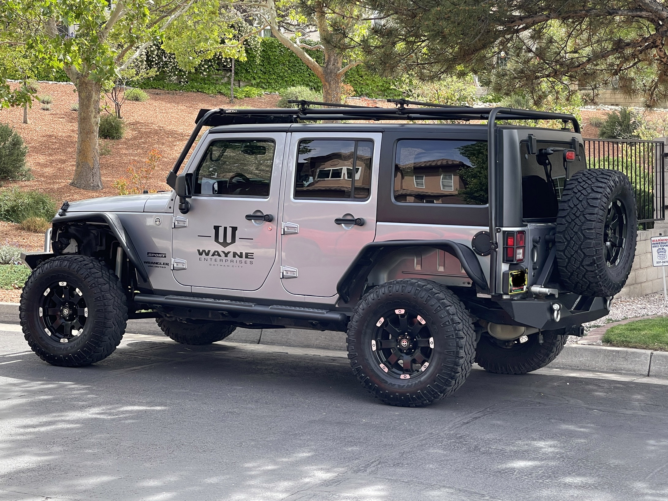 Used 2014 Jeep Wrangler Unlimited Sport w/ Quick Order Package 24S AWD/4WD image 4