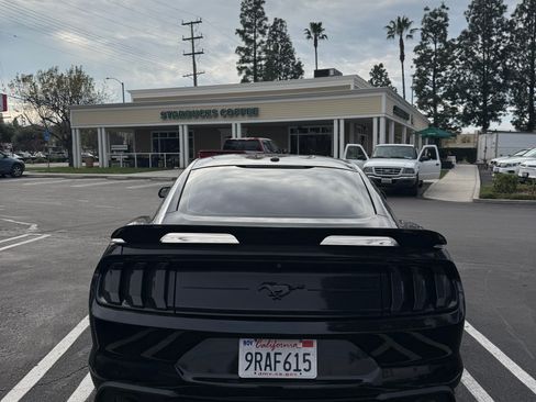 Used 2019 Ford Mustang Coupe RWD image 15