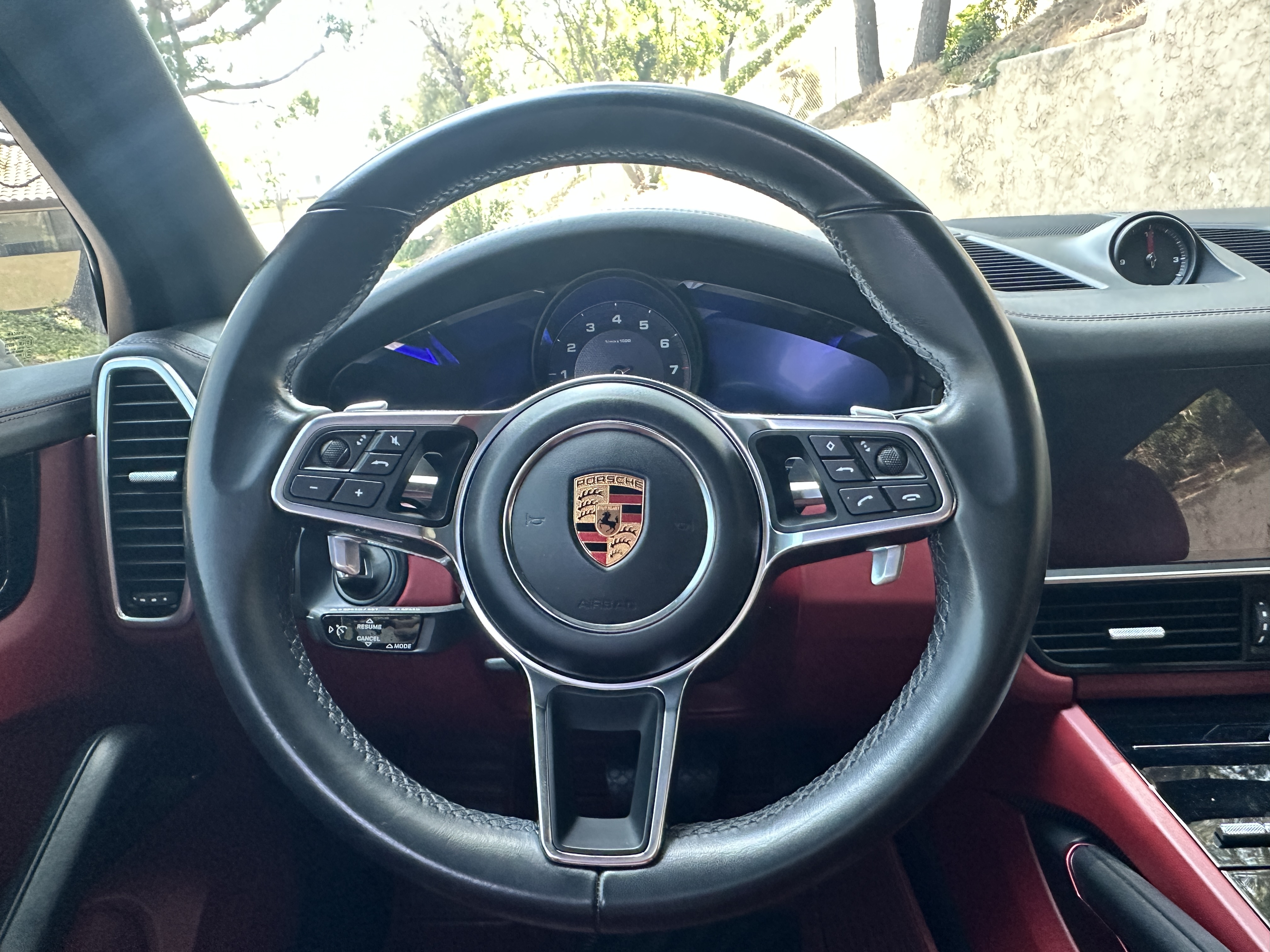 Used 2019 Porsche Cayenne AWD/4WD image 9