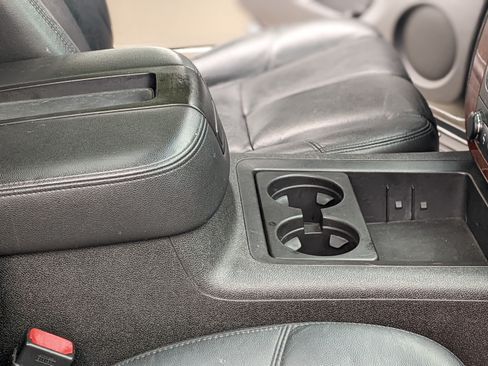 Used 2012 Chevrolet Suburban LT w/ All-Star Edition image 18