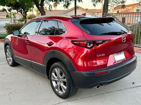 Used 2021 MAZDA CX-30 FWD 2.5 S w/ Premium Package image 9