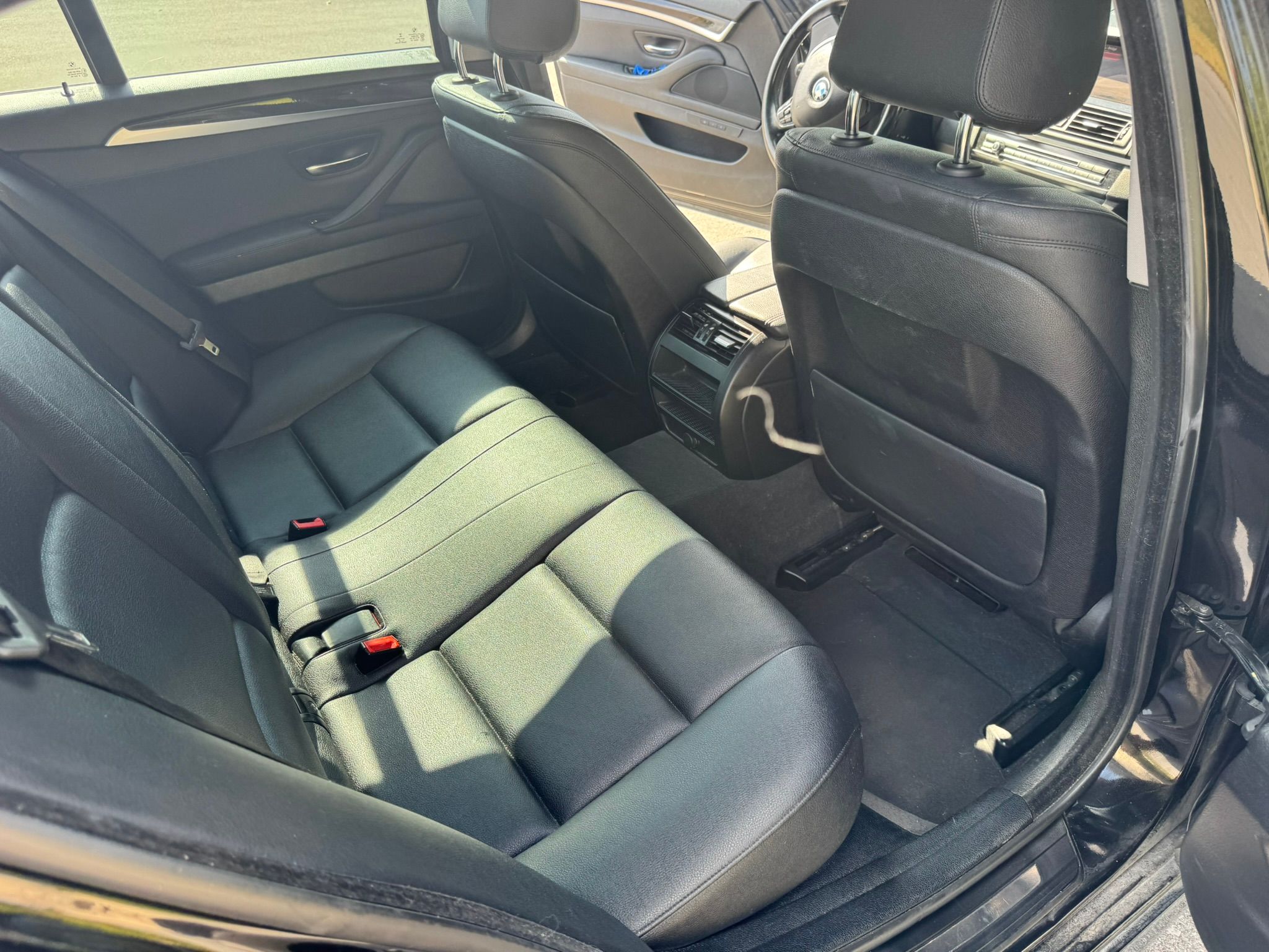 Used 2015 BMW 528i Sedan RWD image 23