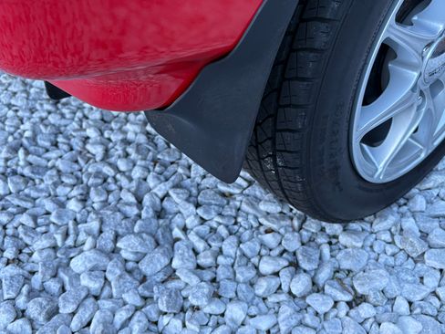 Used 1993 Ford Festiva L image 16