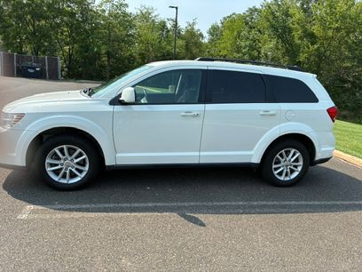 Used 2016 Dodge Journey SXT w/ Comfort/Convenience Group