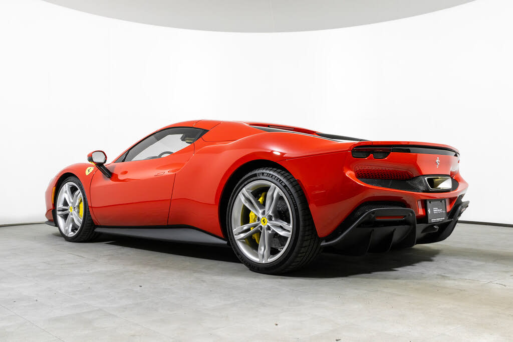 Used 2024 Ferrari 296 GTS RWD image 20