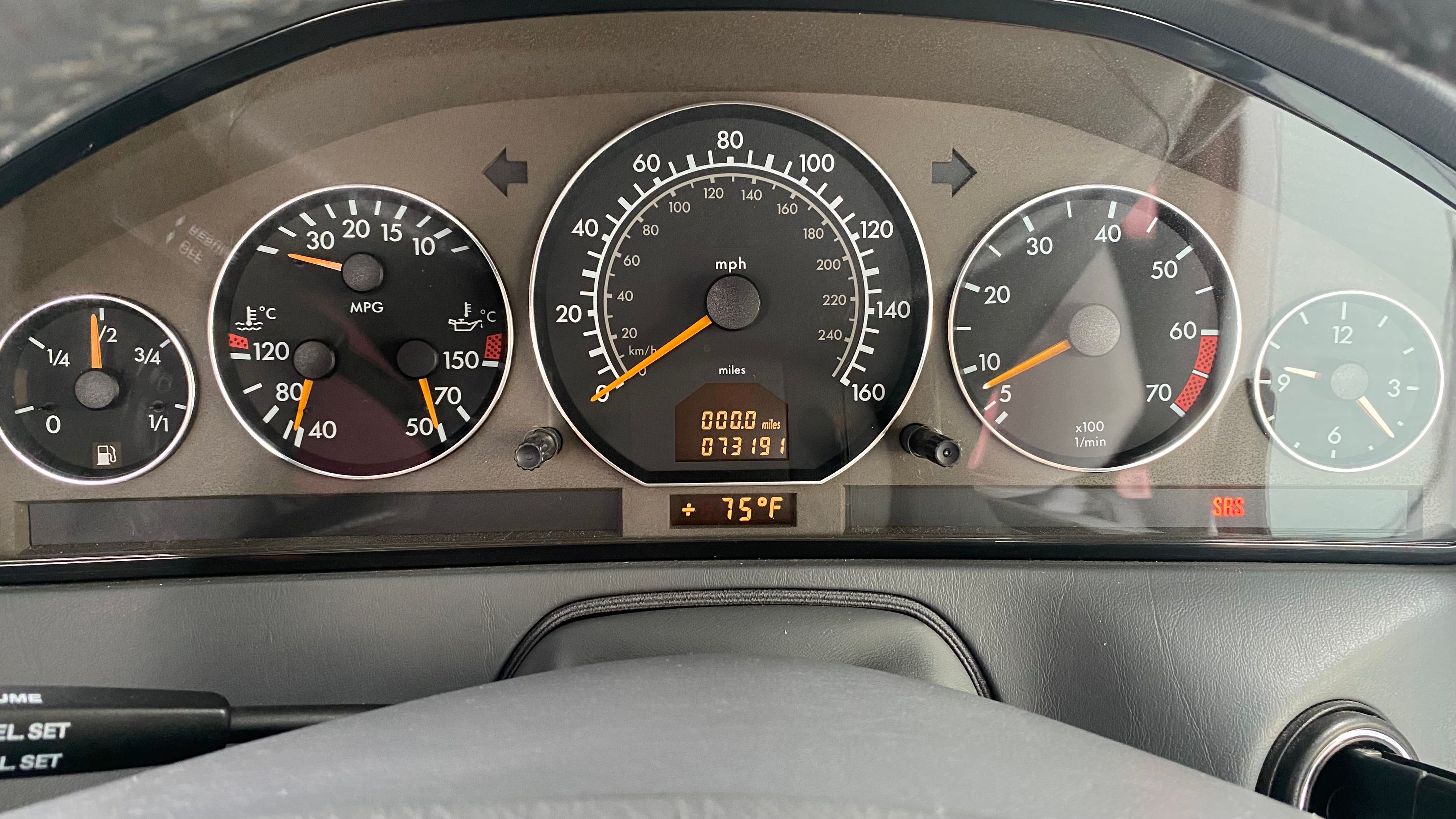 Used 2000 Mercedes-Benz SL 500 image 16