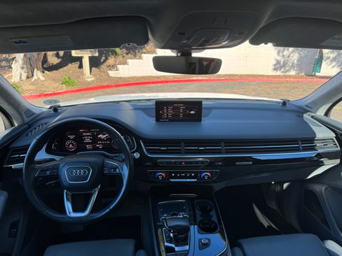 Used 2018 Audi Q7 3.0T Prestige w/ Prestige Package image 8