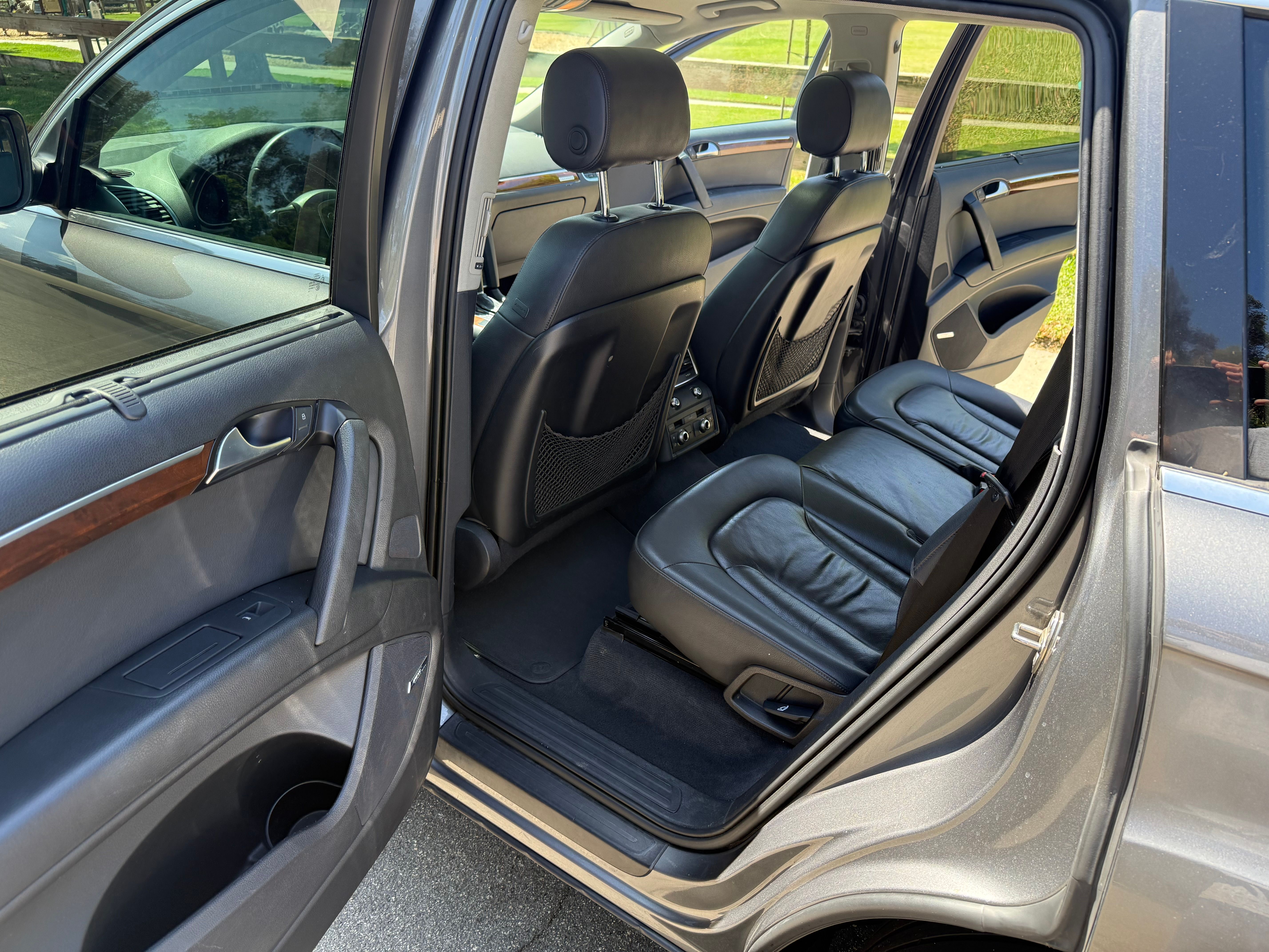 Used 2011 Audi Q7 3.0T Premium Plus AWD/4WD image 11