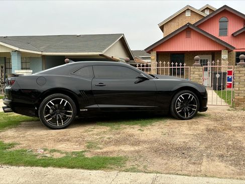 Used 2011 Chevrolet Camaro SS w/ RS Package image 13