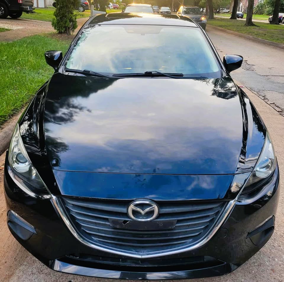 Used 2014 MAZDA MAZDA3 i Grand Touring FWD image 1