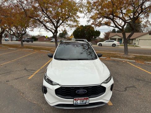 Used 2024 Ford Escape ST-Line w/ Tech Pack #1 image 2