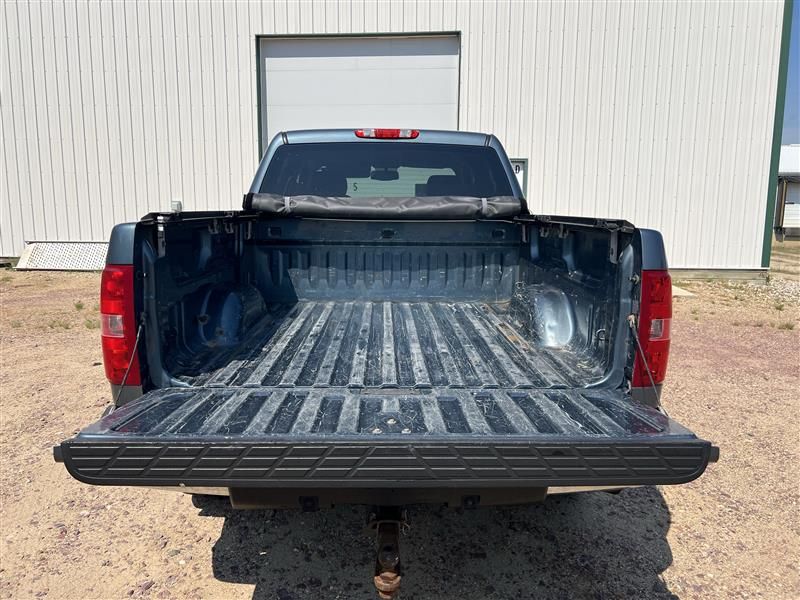 Used 2011 Chevrolet Silverado 1500 LT w/ All-Star Edition AWD/4WD image 5