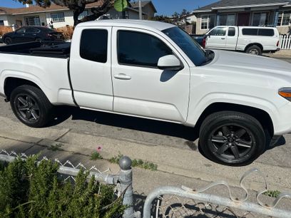 Used 2023 Toyota Tacoma SR