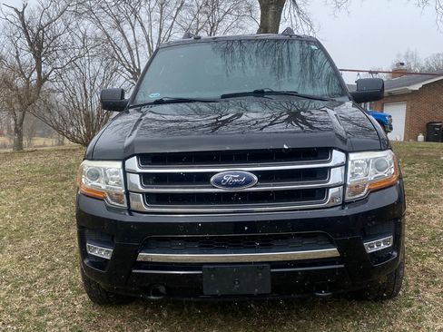 Used 2016 Ford Expedition Limited AWD/4WD image 2