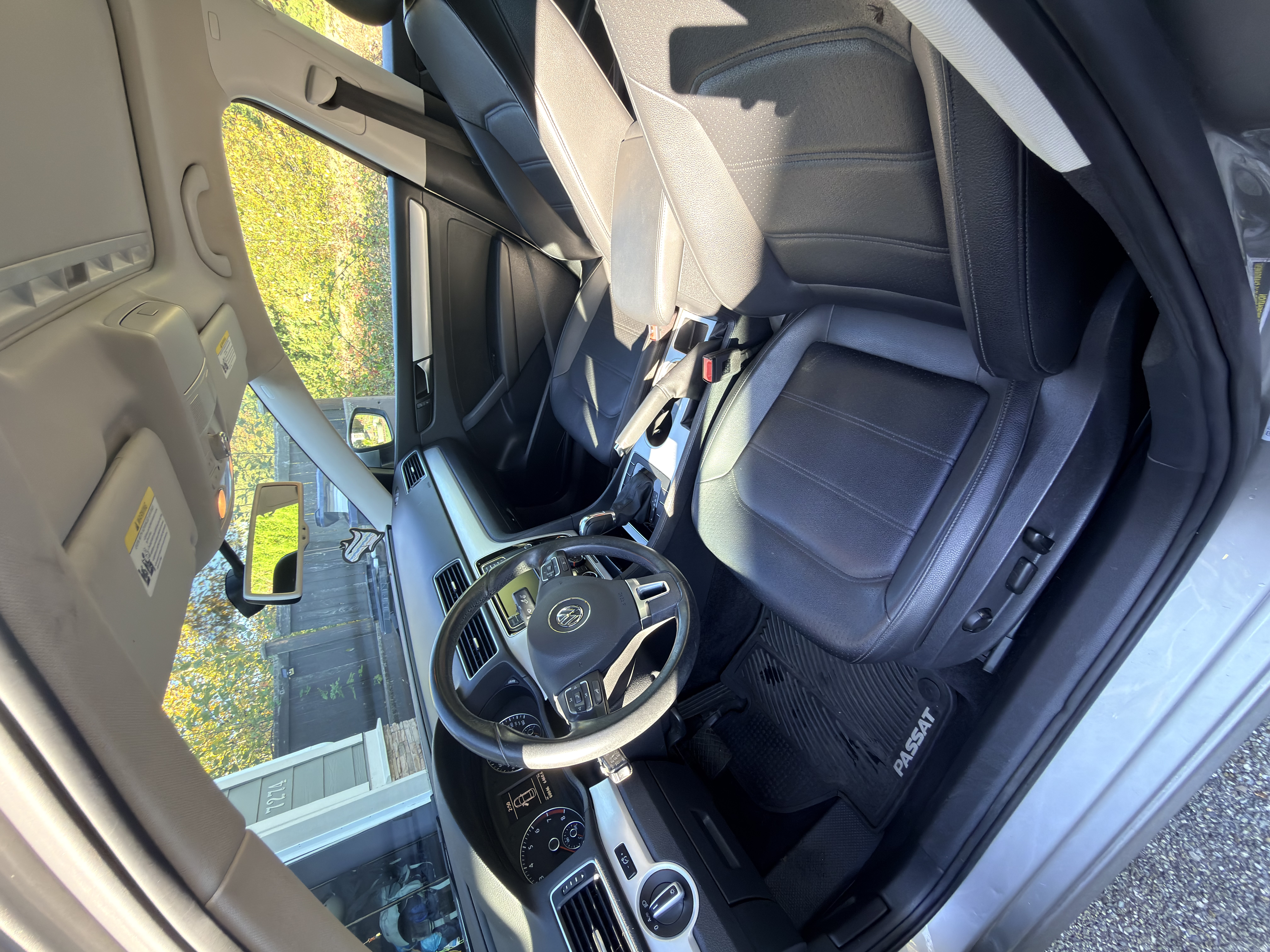 Used 2013 Volkswagen Passat 2.5 SE FWD image 8