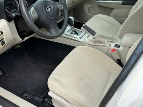 Used 2010 Subaru Impreza 2.5i Premium AWD/4WD image 6