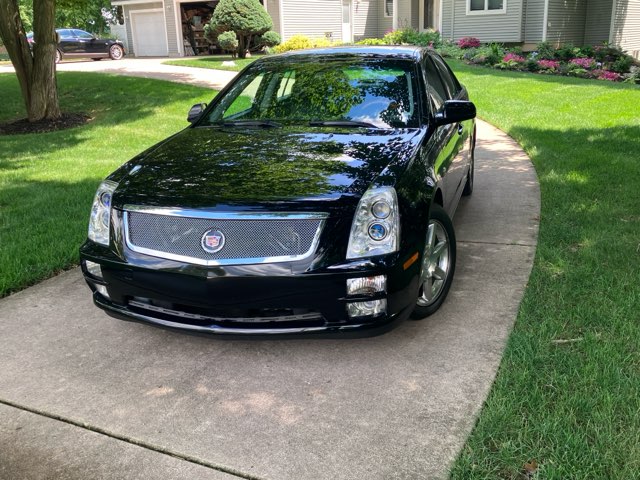 Used 2005 Cadillac STS V8 w/ Preferred Equipment Group AWD/4WD image 1