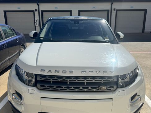 Used 2015 Land Rover Range Rover Evoque Pure Plus image 6