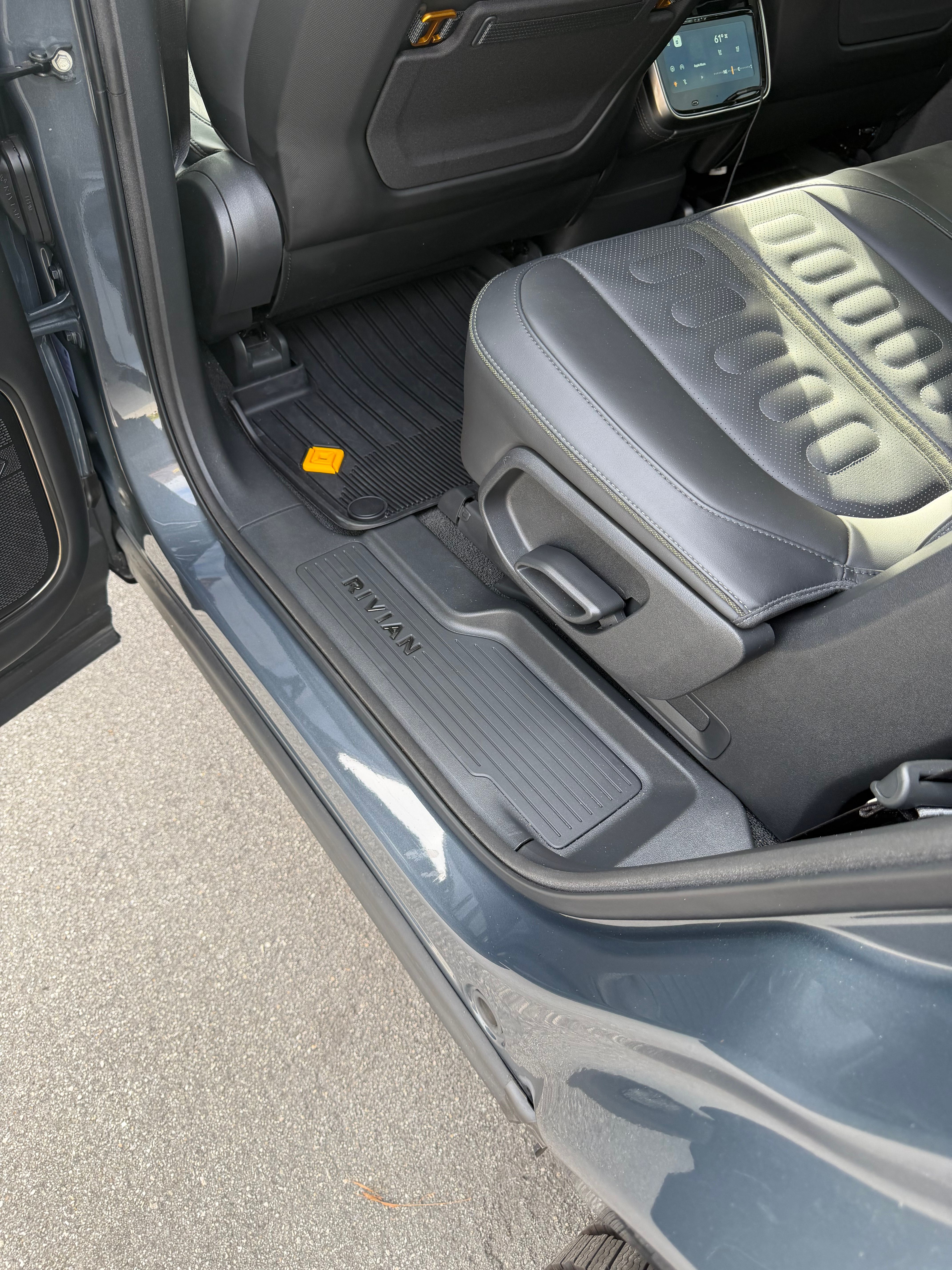 Used 2023 Rivian R1S Adventure Quad AWD/4WD image 29