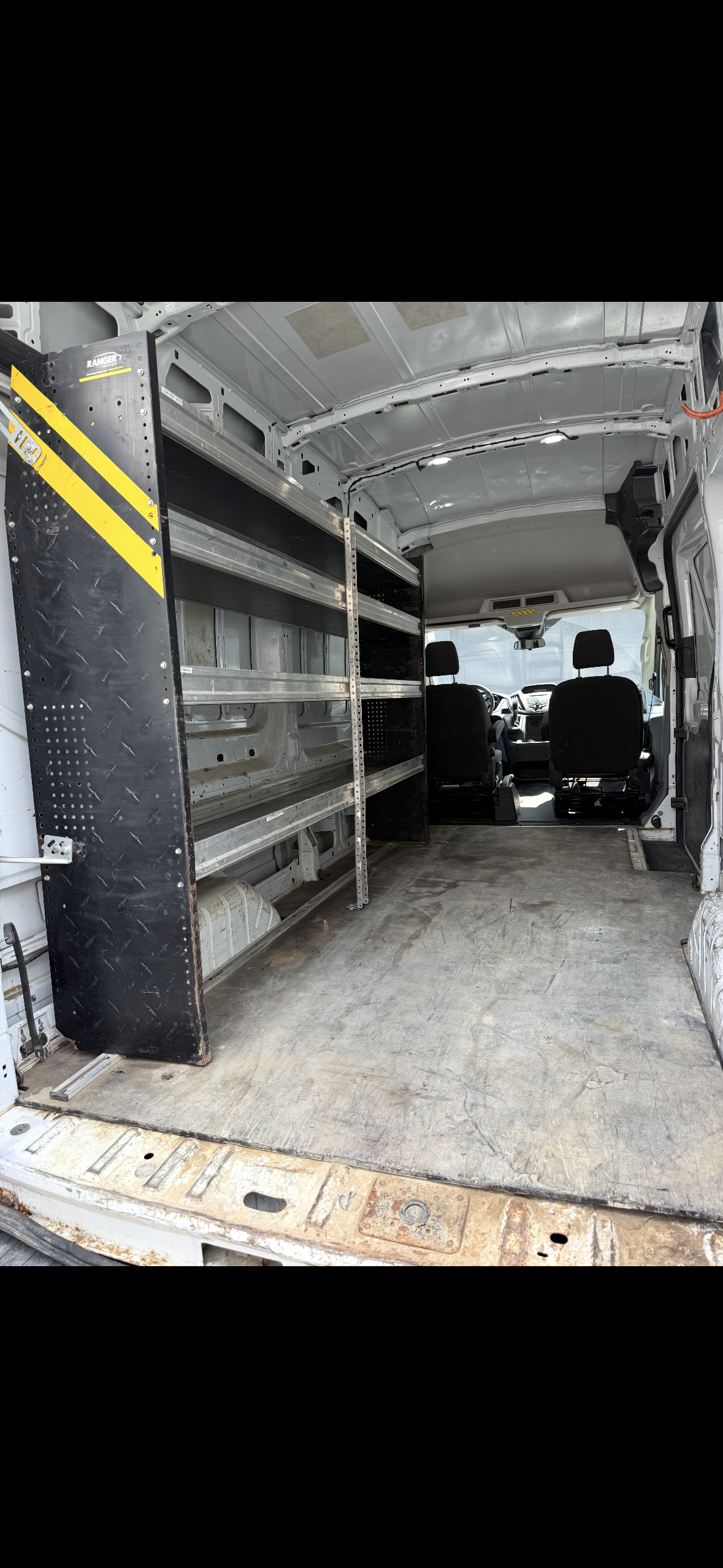Used 2018 Ford Transit 250 148 High Roof RWD image 2